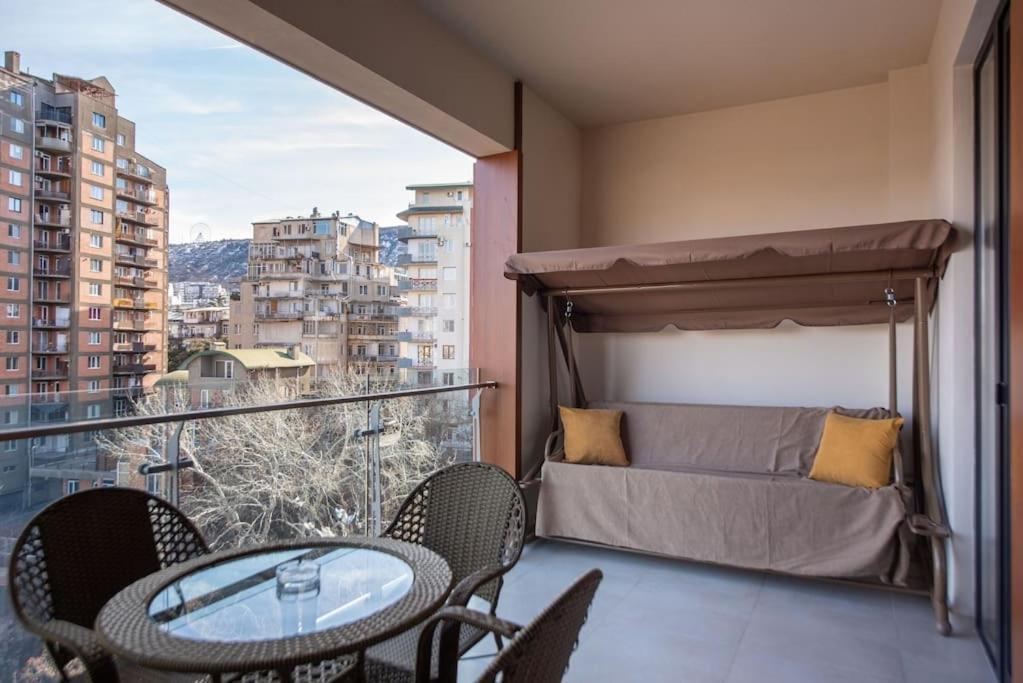 Gg - 2-bedroom At The Mziuri Park * تبليسي